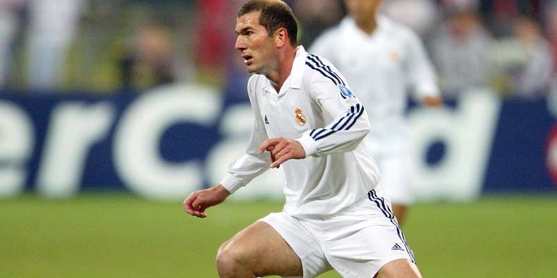 doi-hinh-galacticos-zidane